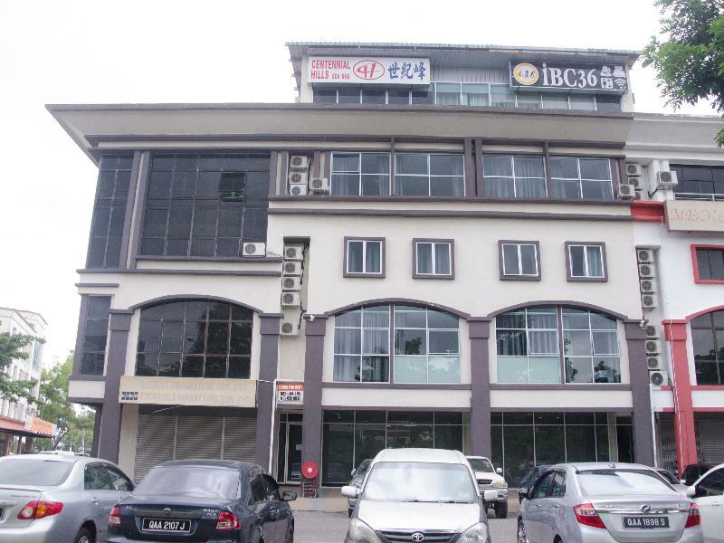 Oyo 897 Ibc36 Business Stay Kuching Esterno foto